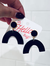 Load image into Gallery viewer, The Acrylique Earrings