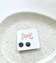 Load image into Gallery viewer, Stud Earrings