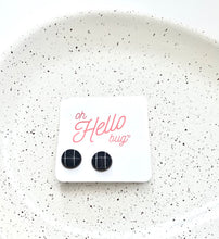 Load image into Gallery viewer, Stud Earrings