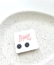 Load image into Gallery viewer, Stud Earrings