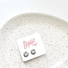 Load image into Gallery viewer, Stud Earrings