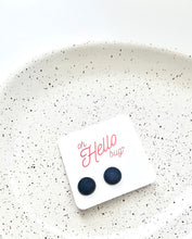 Load image into Gallery viewer, Stud Earrings