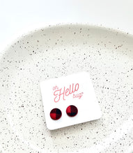 Load image into Gallery viewer, Stud Earrings