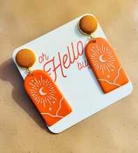 Load image into Gallery viewer, Misty Mountain Earrings